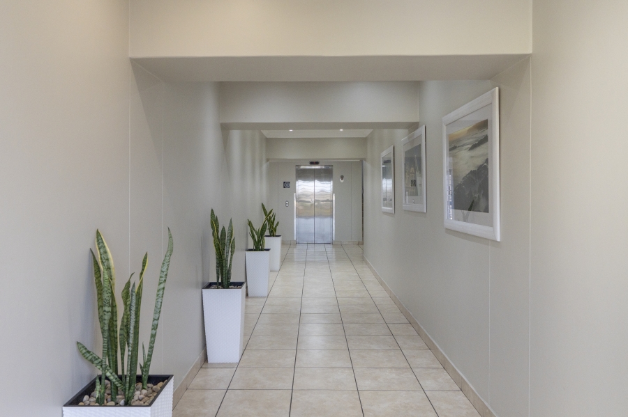 2 Bedroom Property for Sale in Humewood Eastern Cape
